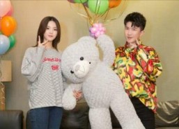 娱乐吃瓜背景图图片大全